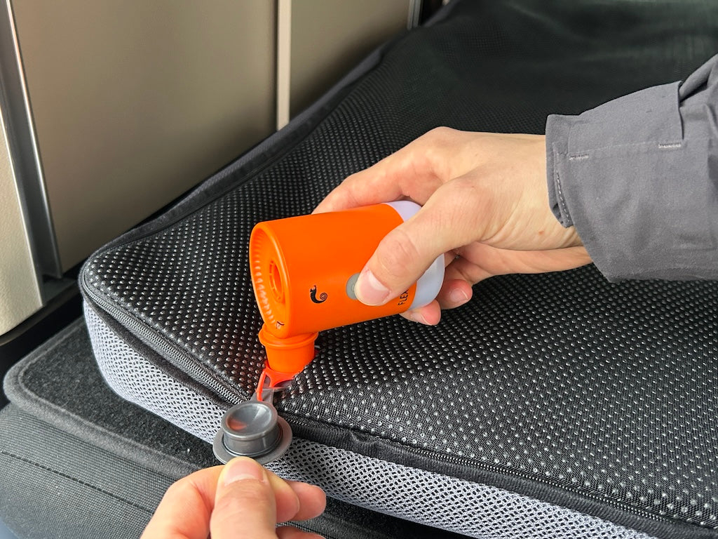 Akku-Pumpe FLEXTAIL MAX PUMP 2 PRO für die Royalmat Matratze